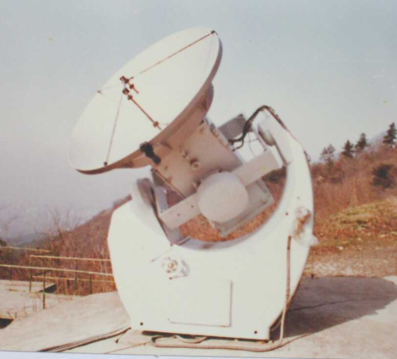 紫金山天文臺-1.5米、2米口徑射電望遠鏡